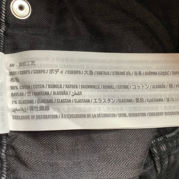 ❗️SOLD❗️A&F Ankle Straight Ultra High Rise 28 Regular Ripped Washed Black NWOT - Picture 7 of 8